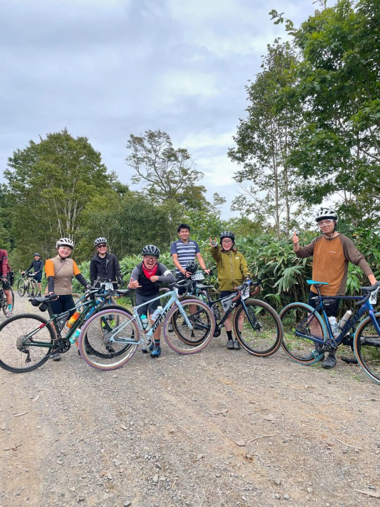 bikeport二子玉川店OPEN TREK・CADEXメインのコンセプトストア